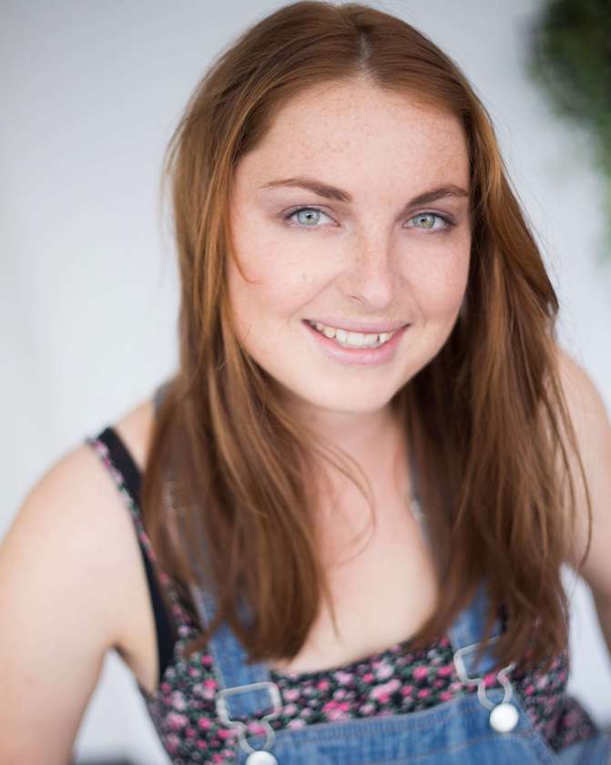 Evelyn Hunter
