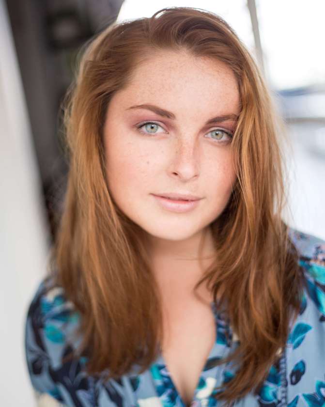 Evelyn Hunter