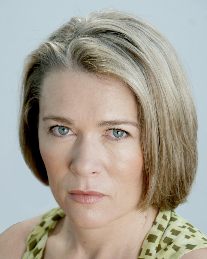 Ingrid Leary